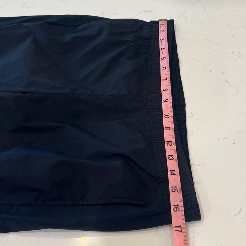 Eddie Bauer First Ascent Black Lightweight Pull-On Hiking Jogger Pants Size 8 - Picture 9 of 12